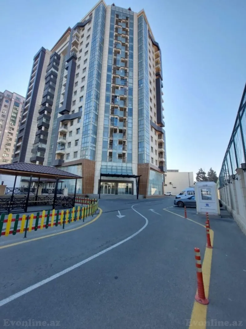 Satılır 3 otaqlı Mənzil Yeni tikili 90 m² Gənclik m.