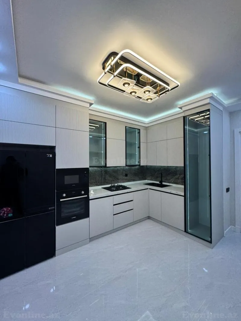 Satılır 3 otaqlı Mənzil Yeni tikili 155 m² 28 May m. - şəkil 3
