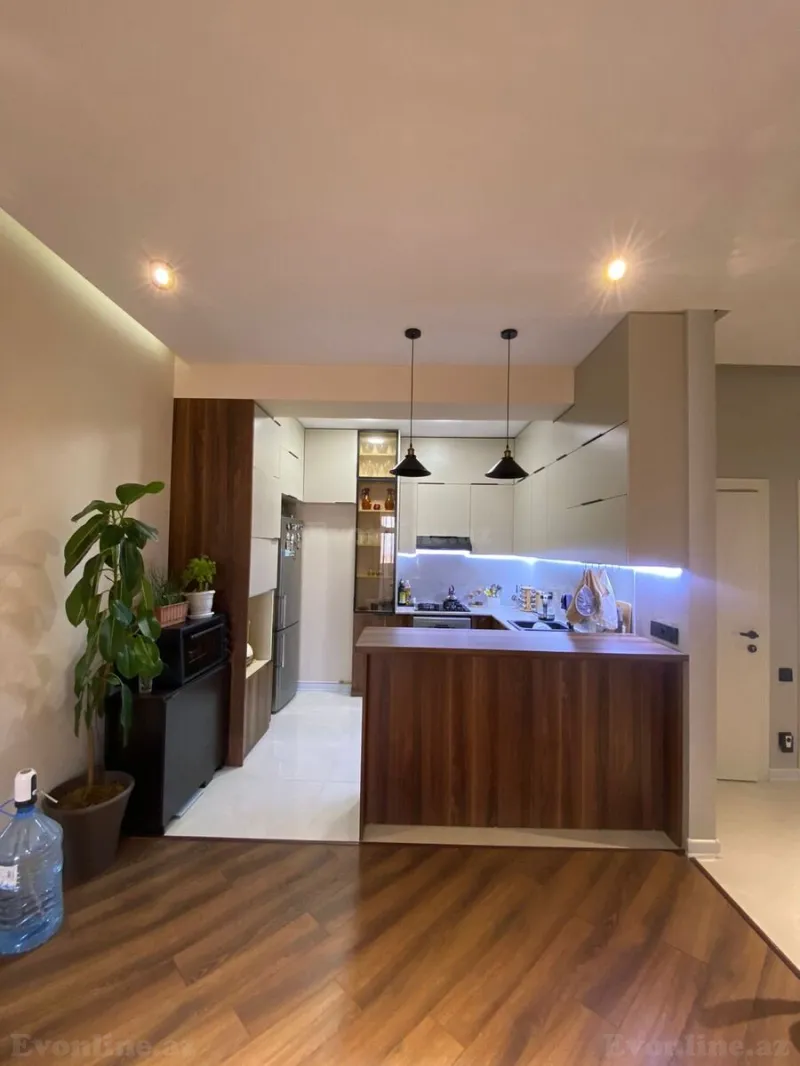 Satılır 3 otaqlı Mənzil Yeni tikili 100 m² İnşaatçılar m. - şəkil 4