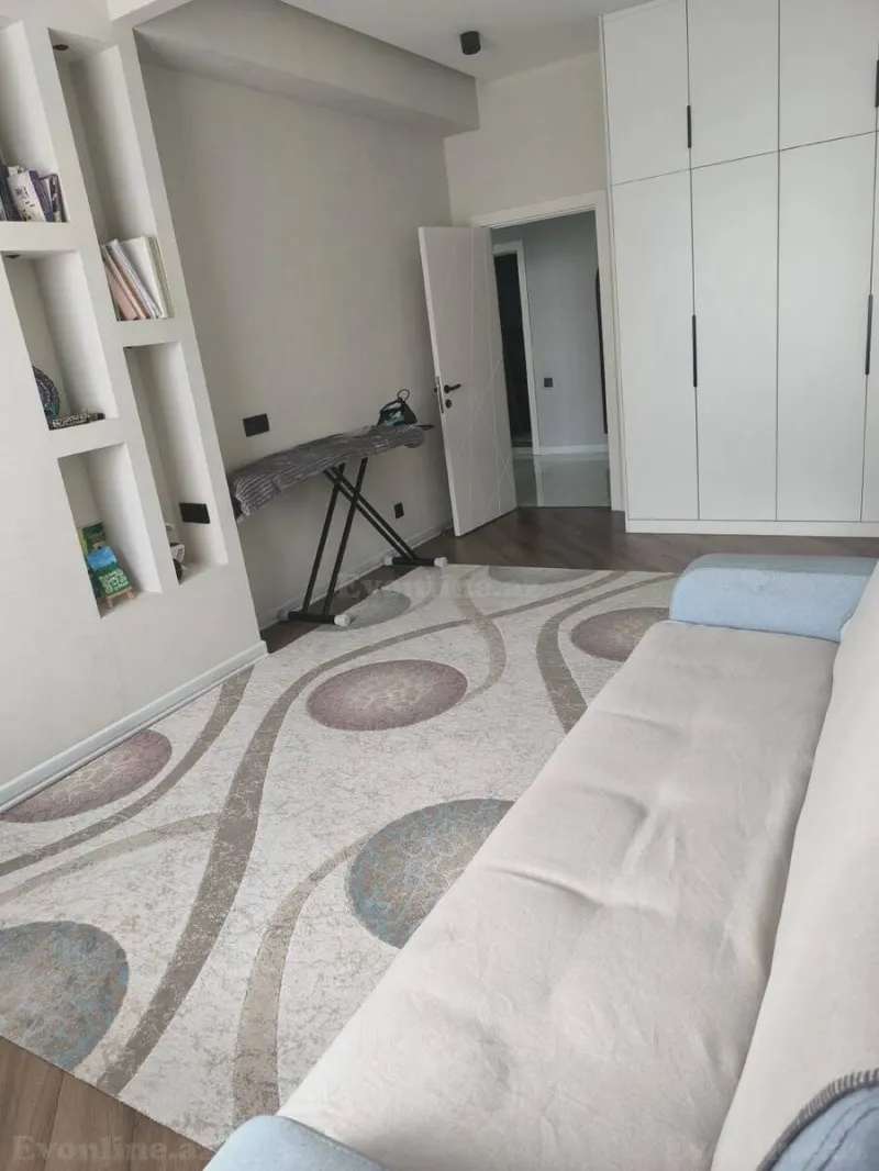 Satılır 3 otaqlı Mənzil Yeni tikili 100 m² İnşaatçılar m. - şəkil 6