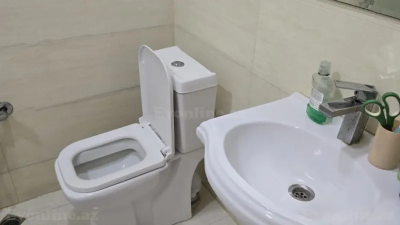 Kirayə verilir 1 otaqlı Mənzil Yeni tikili 50 m² Abşeron r. - şəkil 2