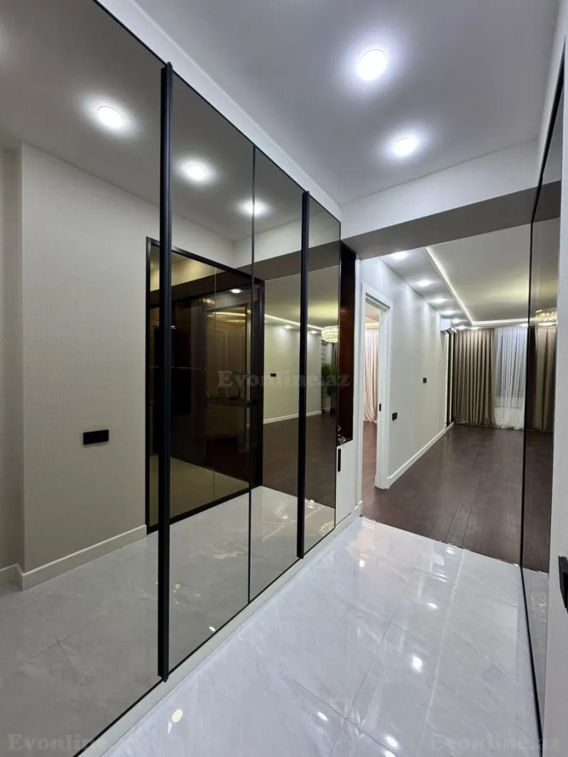 Satılır 3 otaqlı Mənzil Yeni tikili 108 m² 28 May m. - şəkil 3