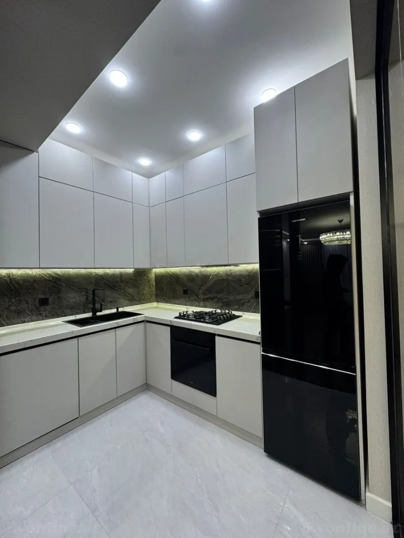 Satılır 3 otaqlı Mənzil Yeni tikili 108 m² 28 May m. - şəkil 5