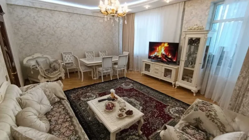 4 otaqlı Mənzil 149 m² Yasamal Satılır