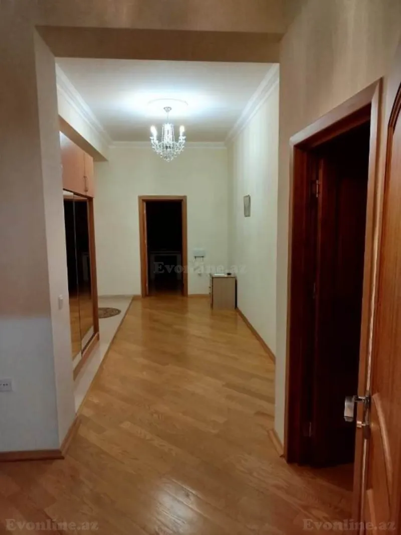 Satılır 3 otaqlı Mənzil Yeni tikili 137 m² Sahil m. - şəkil 13