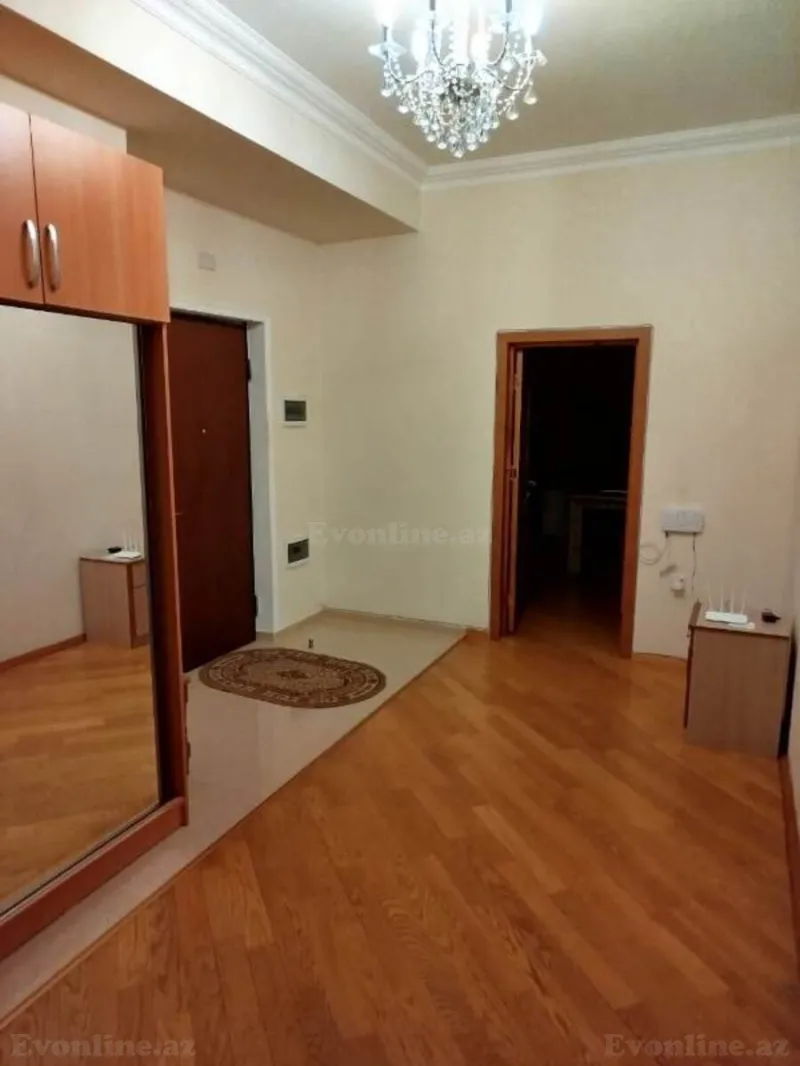 Satılır 3 otaqlı Mənzil Yeni tikili 137 m² Sahil m. - şəkil 15