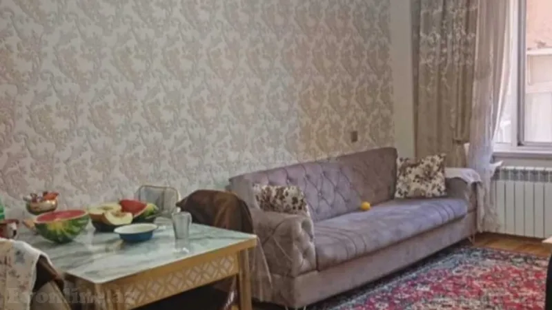 Satılır 2 otaqlı Mənzil Köhnə tikili 55 m² Suraxanı r. - şəkil 4