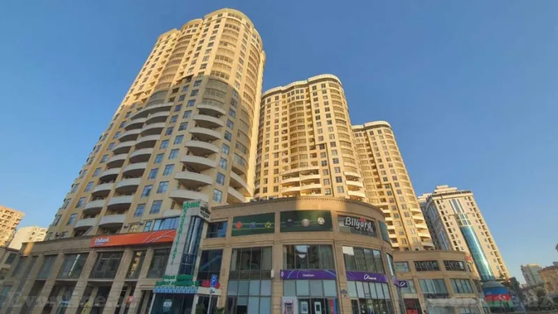 Kirayə verilir 3 otaqlı Mənzil Yeni tikili 160 m² Nizami m.