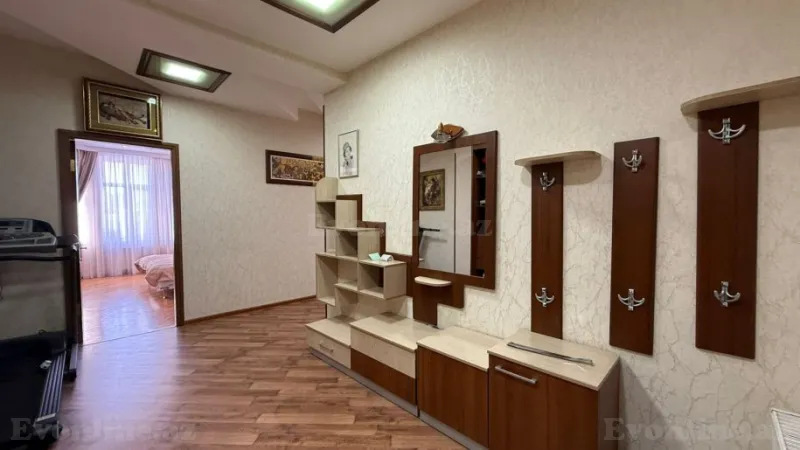 Satılır 2 otaqlı Mənzil Yeni tikili 110 m² Gənclik m. - şəkil 11