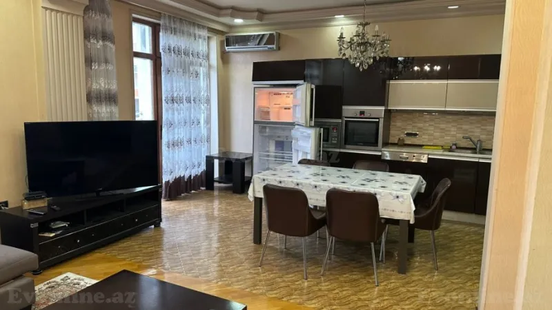 Satılır 4 otaqlı Mənzil Yeni tikili 250 m² Yasamal - şəkil 3