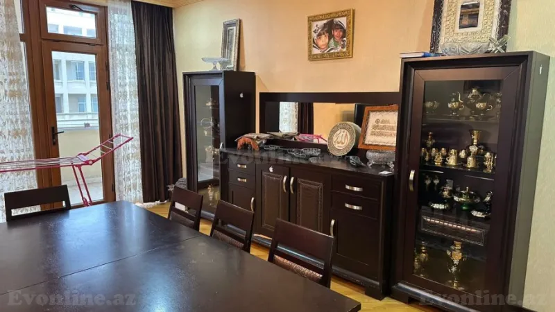 Satılır 4 otaqlı Mənzil Yeni tikili 250 m² Yasamal - şəkil 8
