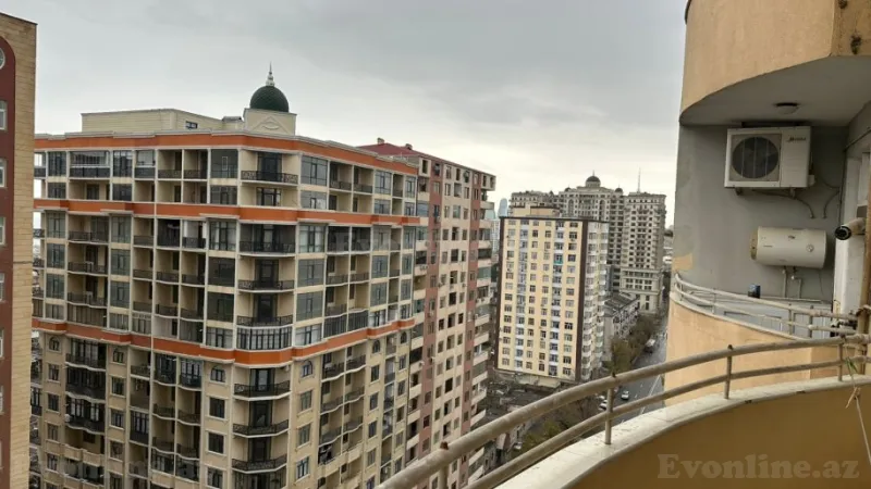 Satılır 4 otaqlı Mənzil Yeni tikili 250 m² Yasamal - şəkil 18