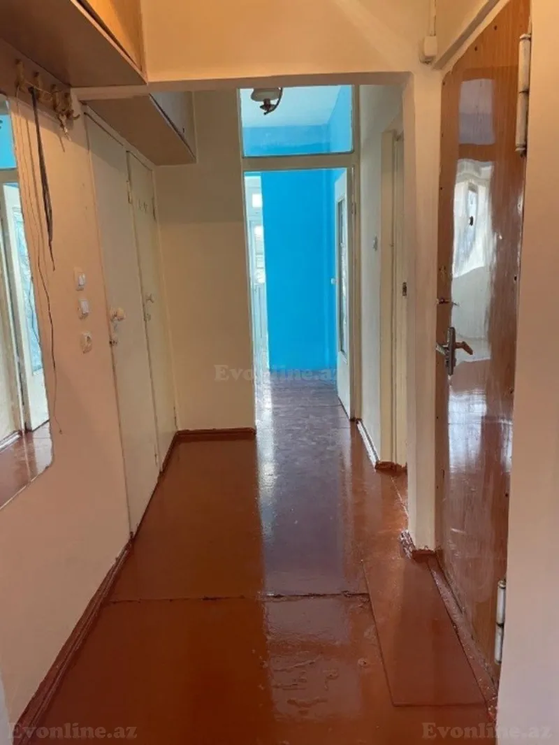 Satılır 2 otaqlı Mənzil Köhnə tikili 60 m² 7-ci mikrorayon - şəkil 5
