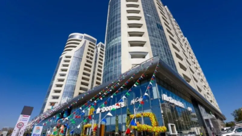 4 otaqlı Mənzil 200 m² Xətai r. Satılır