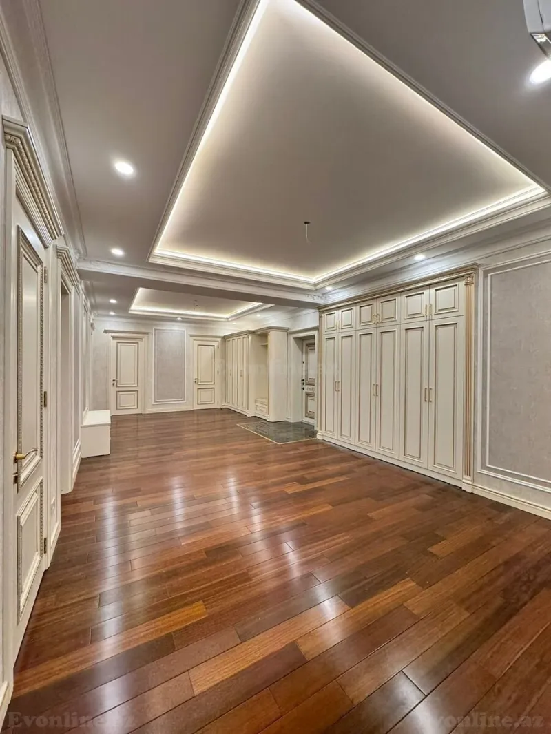 Satılır 4 otaqlı Mənzil Yeni tikili 245 m² Elmlər Akademiyası m. - şəkil 11