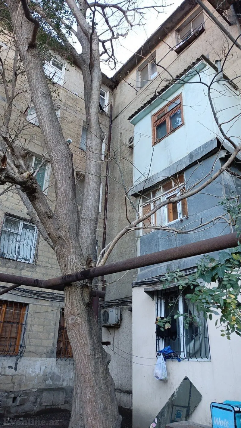 Satılır 1 otaqlı Mənzil Köhnə tikili 34 m² Yasamal - şəkil 2