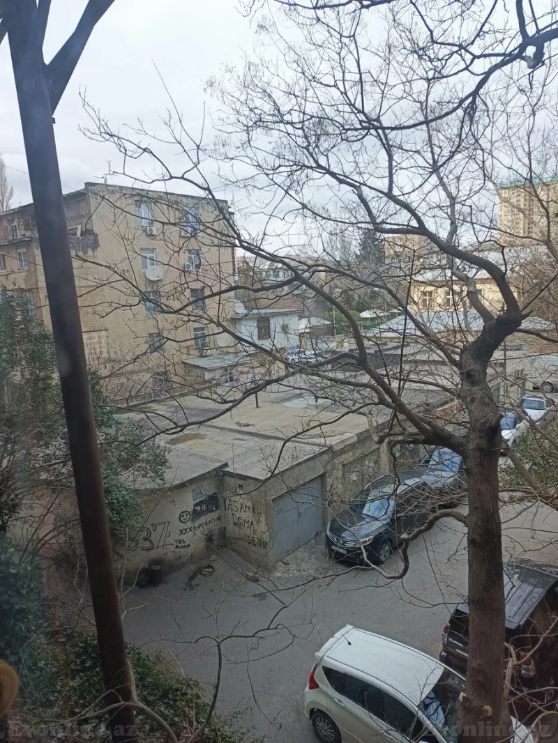 Satılır 1 otaqlı Mənzil Köhnə tikili 34 m² Yasamal - şəkil 3