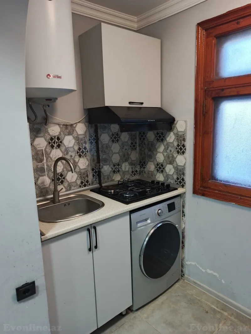 Satılır 1 otaqlı Mənzil Köhnə tikili 34 m² Yasamal - şəkil 14