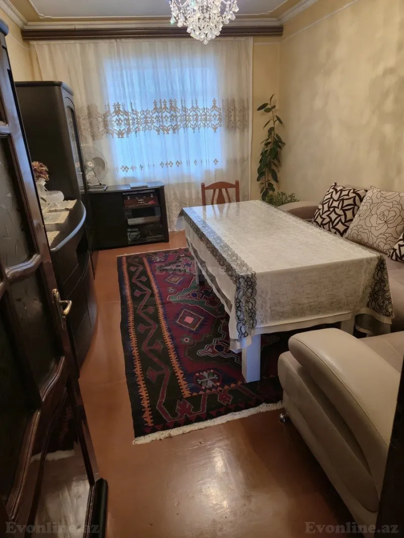 Satılır 4 otaqlı Mənzil Köhnə tikili 95 m² Suraxanı r. - şəkil 4