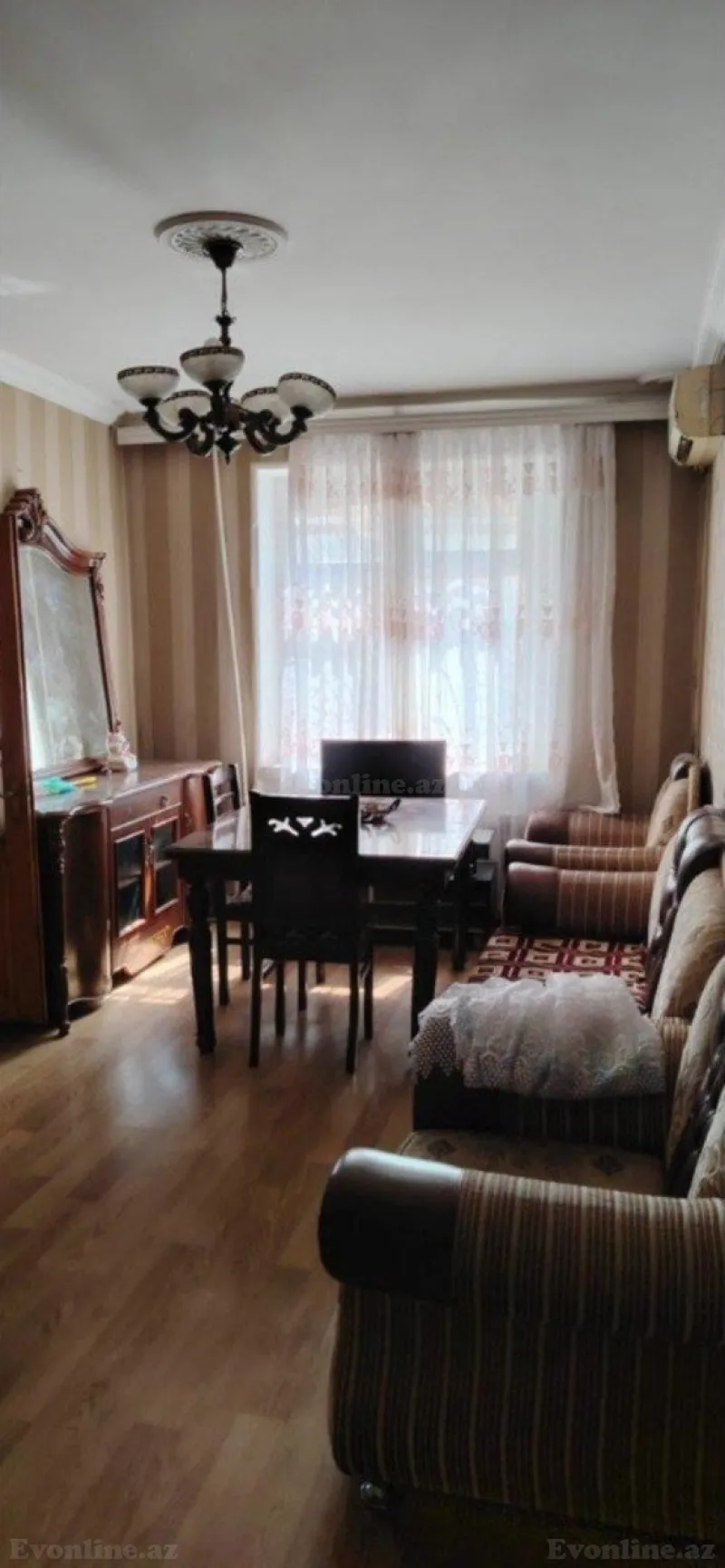 2 otaqlı Mənzil 65 m² Xətai r. Satılır