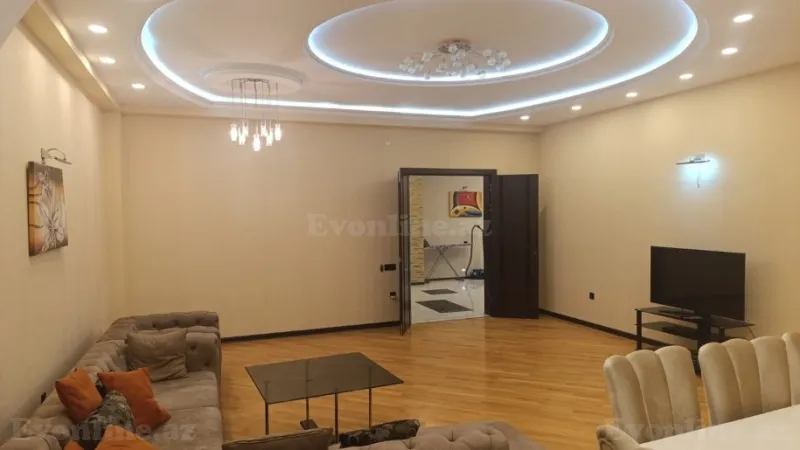 Satılır 3 otaqlı Mənzil Yeni tikili 160 m² 28 May m. - şəkil 6