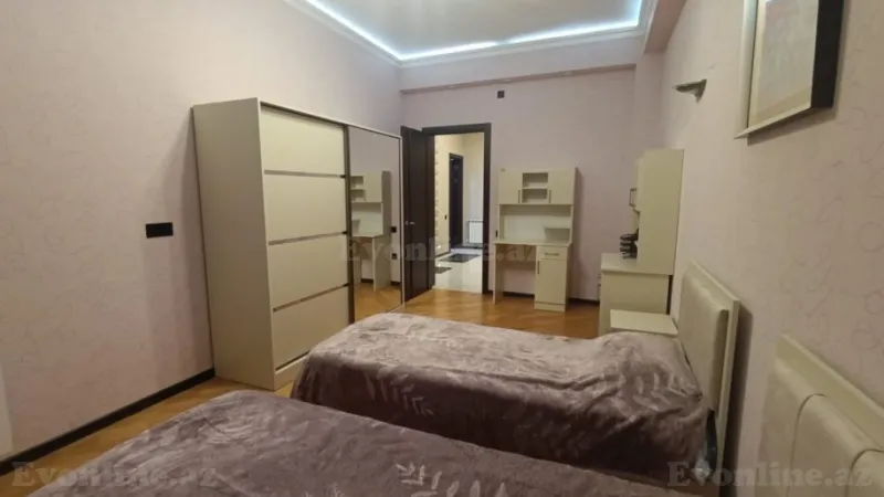 Satılır 3 otaqlı Mənzil Yeni tikili 160 m² 28 May m. - şəkil 12