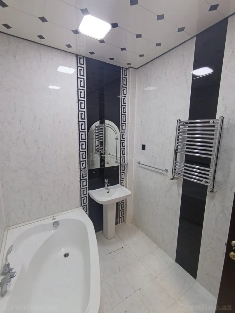 Satılır 3 otaqlı Mənzil Yeni tikili 160 m² 28 May m. - şəkil 24