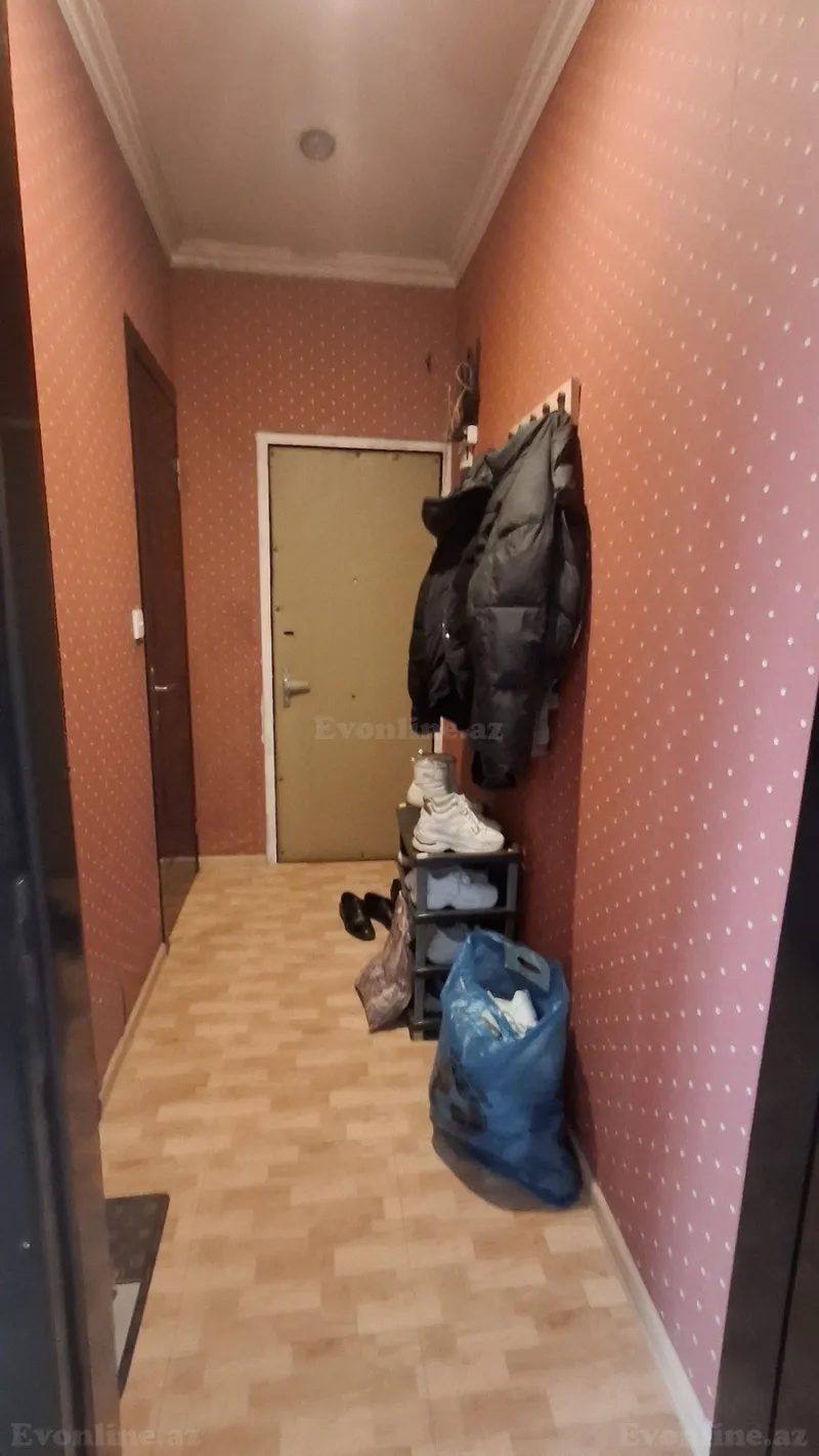 2 otaqlı Mənzil 50 m² 5-ci mikrorayon Satılır