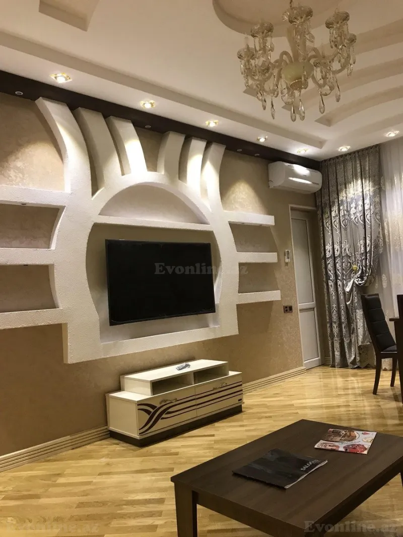 3 otaqlı Mənzil 110 m² 8-ci kilometr Kirayə verilir