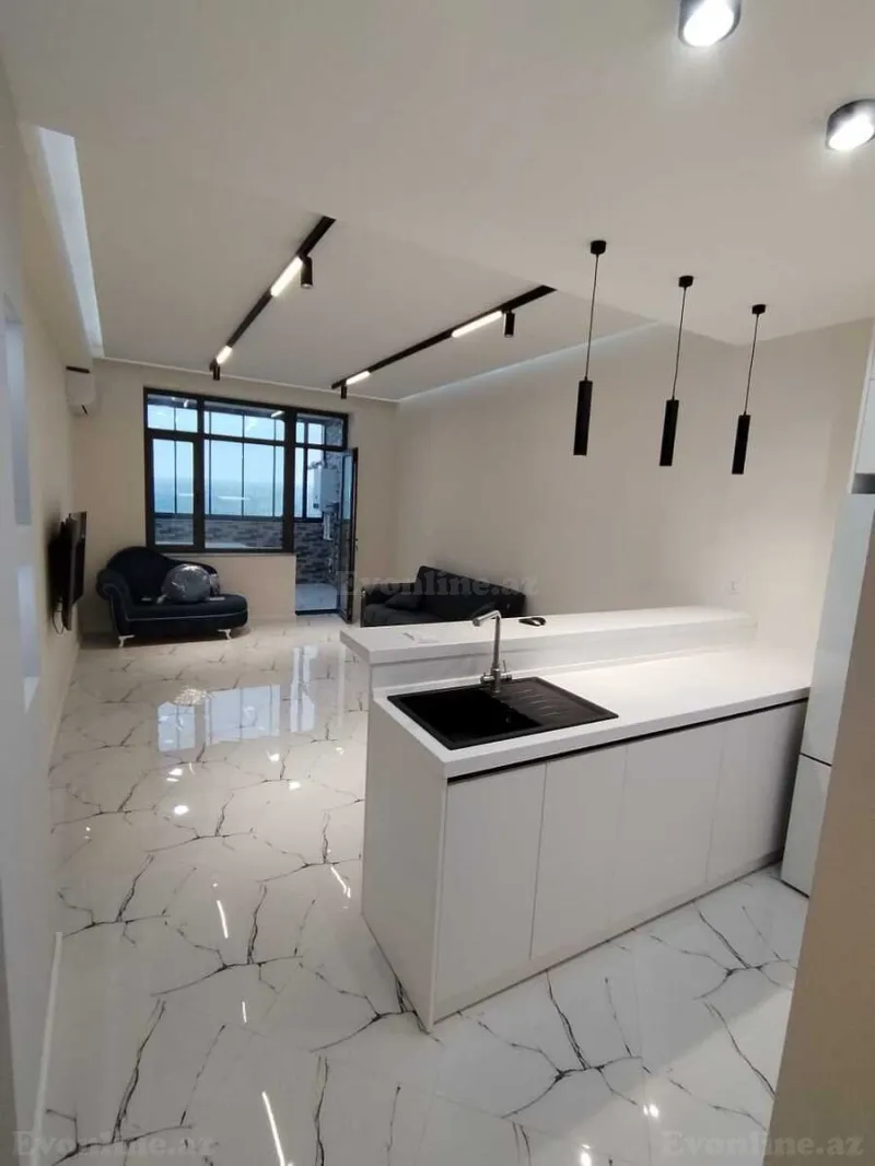 Satılır 2 otaqlı Mənzil Yeni tikili 92 m² Koroğlu m. - şəkil 5