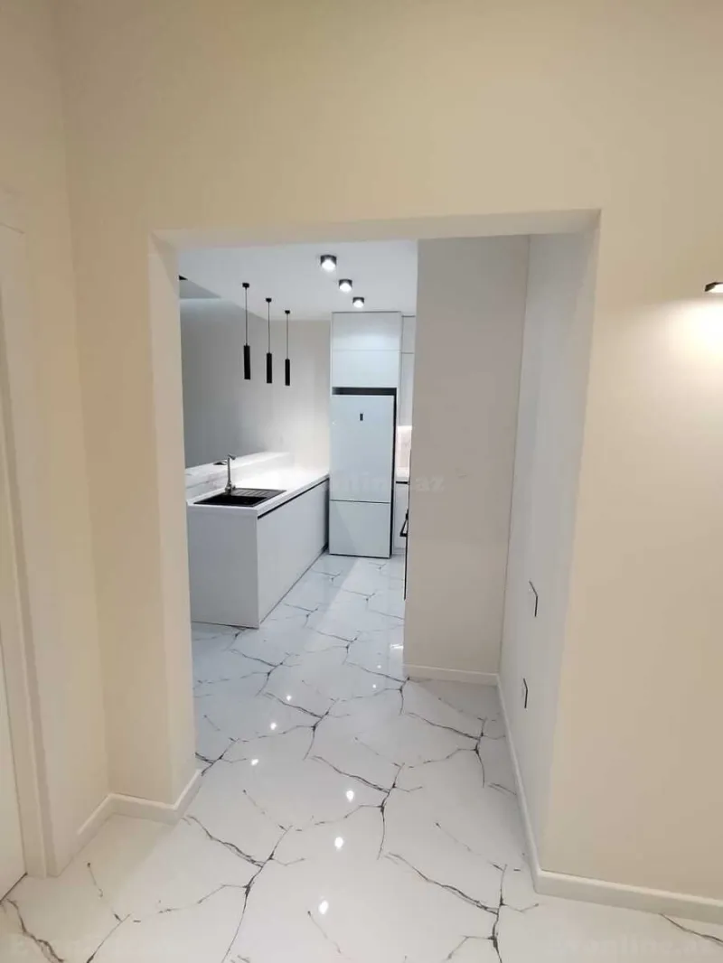 Satılır 2 otaqlı Mənzil Yeni tikili 92 m² Koroğlu m. - şəkil 10