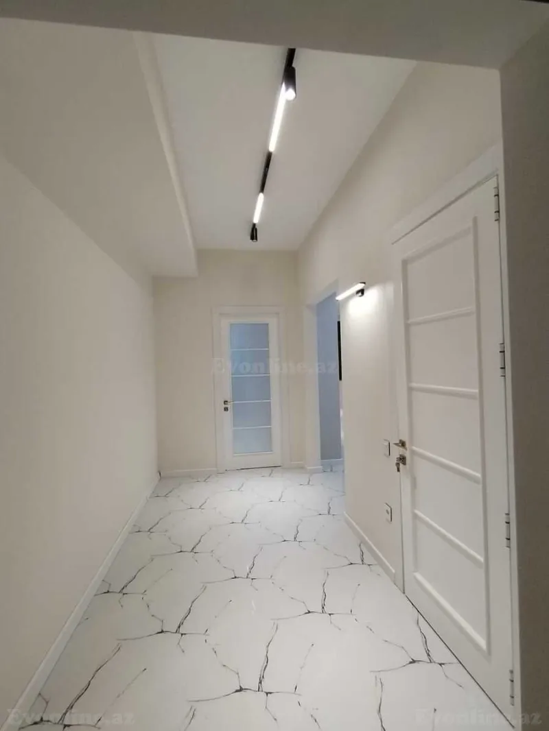 Satılır 2 otaqlı Mənzil Yeni tikili 92 m² Koroğlu m. - şəkil 11