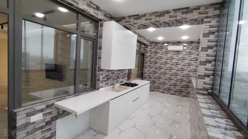 Satılır 2 otaqlı Mənzil Yeni tikili 92 m² Koroğlu m. - şəkil 13