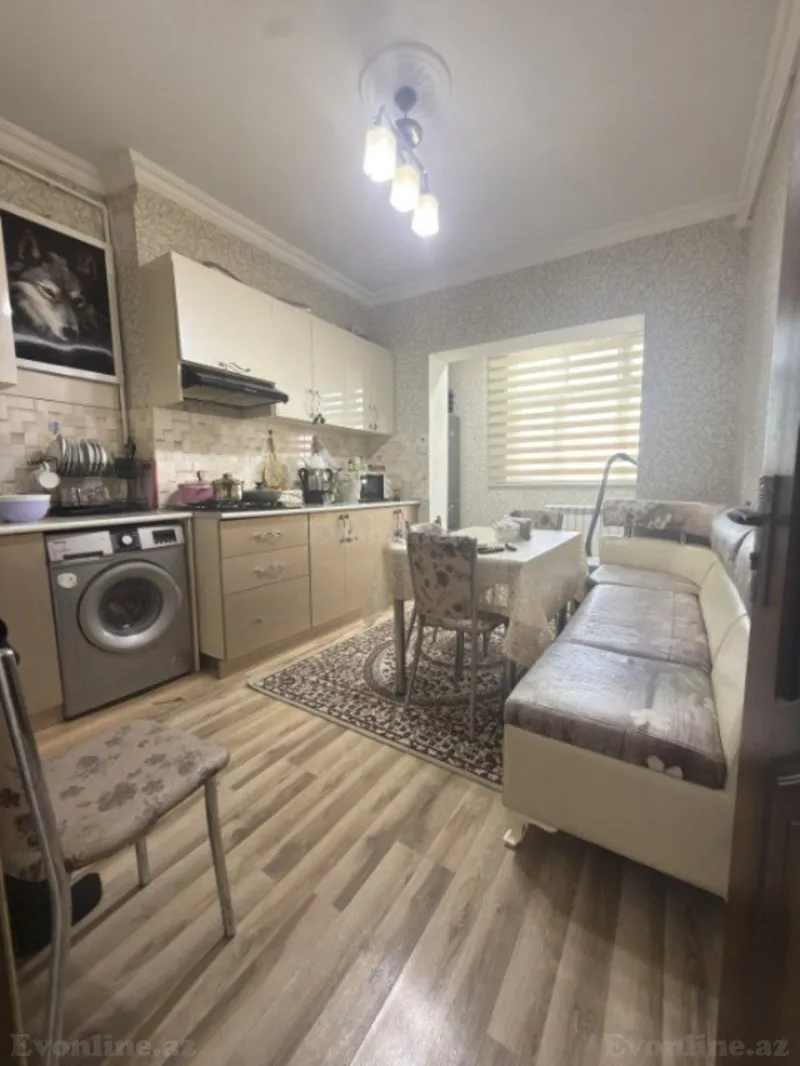Satılır 2 otaqlı Mənzil Köhnə tikili 55 m² Yasamal r. - şəkil 9