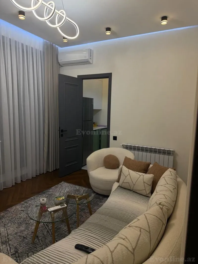 Kirayə verilir 3 otaqlı Mənzil Yeni tikili 85 m² Nərimanov r. - şəkil 2
