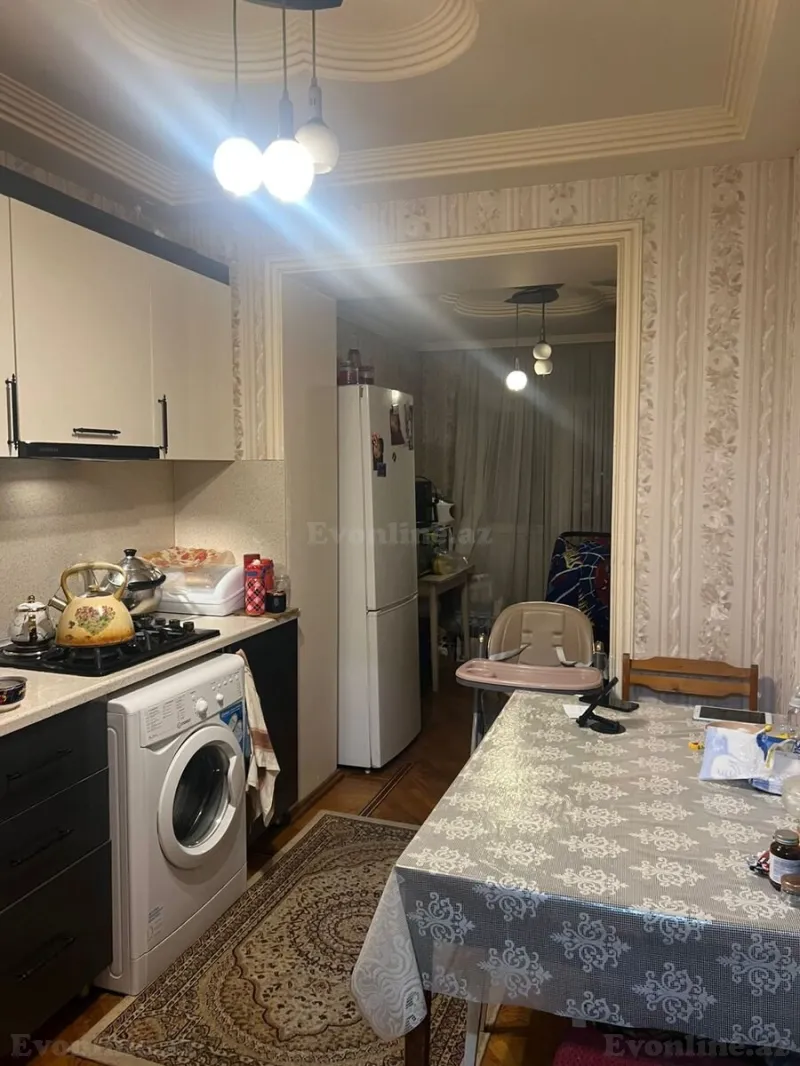 Kirayə verilir 3 otaqlı Mənzil Köhnə tikili 90 m² Elmlər Akademiyası m. - şəkil 8