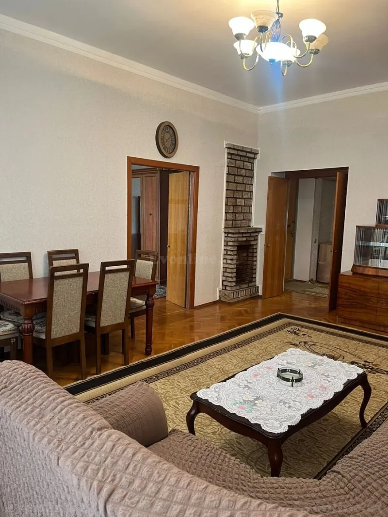 Kirayə verilir 3 otaqlı Mənzil Köhnə tikili 100 m² İçərişəhər m. - şəkil 3