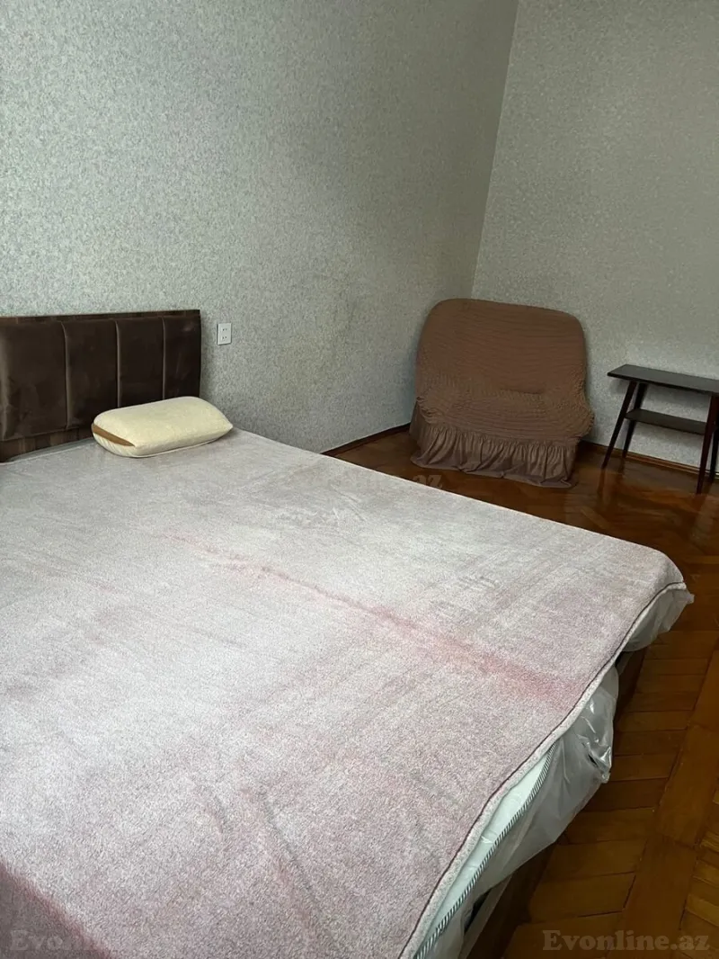 Kirayə verilir 3 otaqlı Mənzil Köhnə tikili 100 m² İçərişəhər m. - şəkil 5