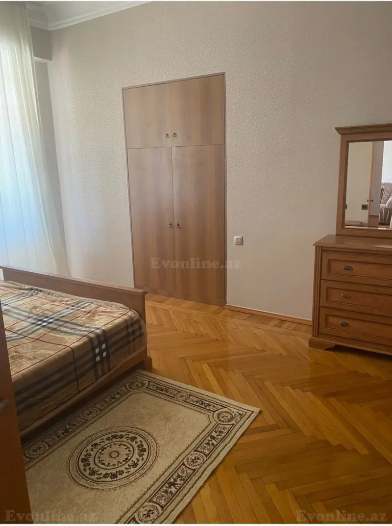 Kirayə verilir 3 otaqlı Mənzil Köhnə tikili 100 m² İçərişəhər m. - şəkil 8
