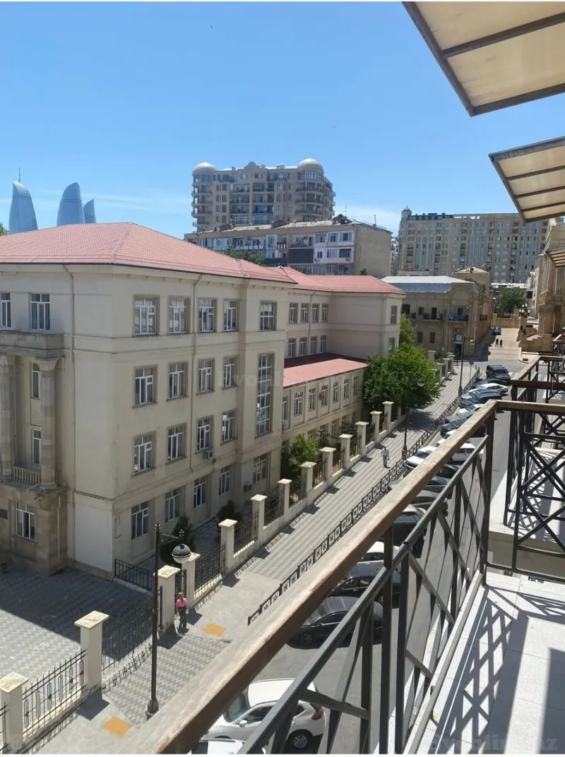 Kirayə verilir 3 otaqlı Mənzil Köhnə tikili 100 m² İçərişəhər m. - şəkil 15