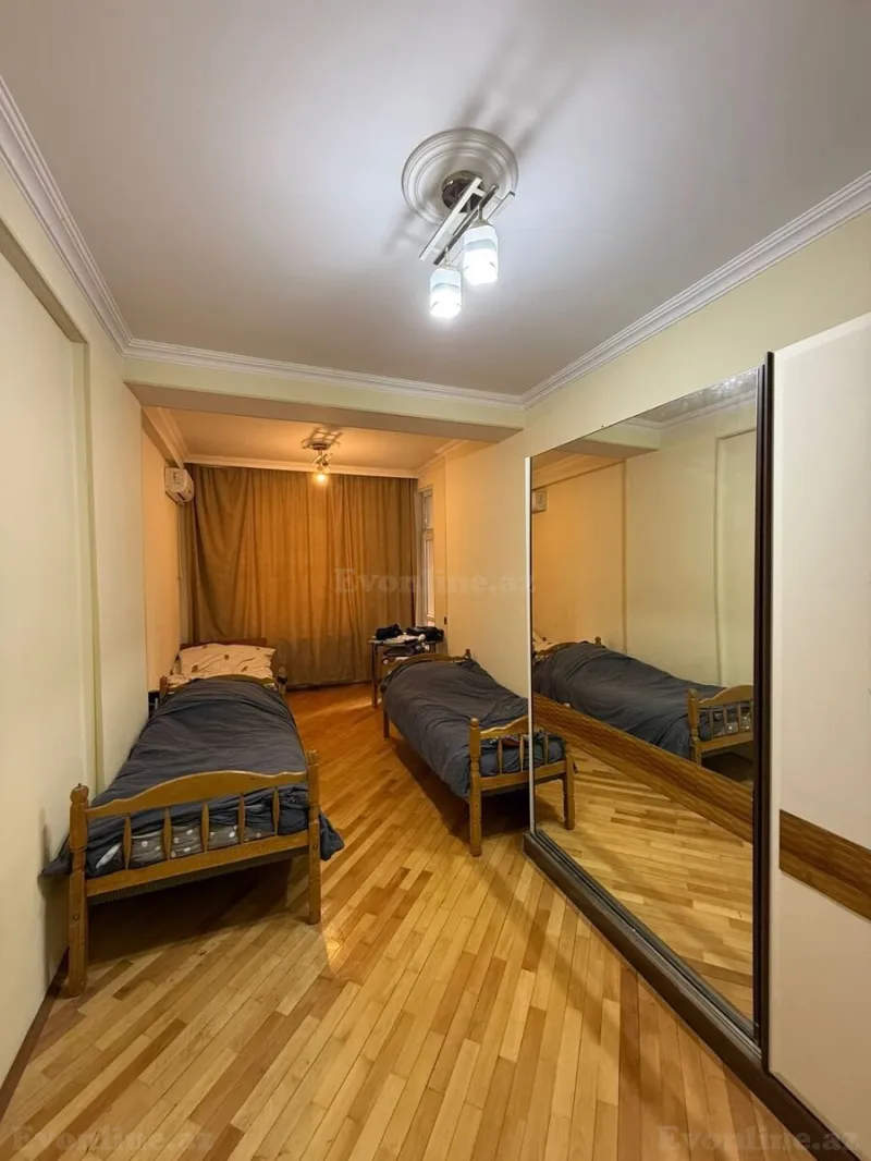 Satılır 3 otaqlı Mənzil Yeni tikili 154 m² 8 Noyabr m. - şəkil 5
