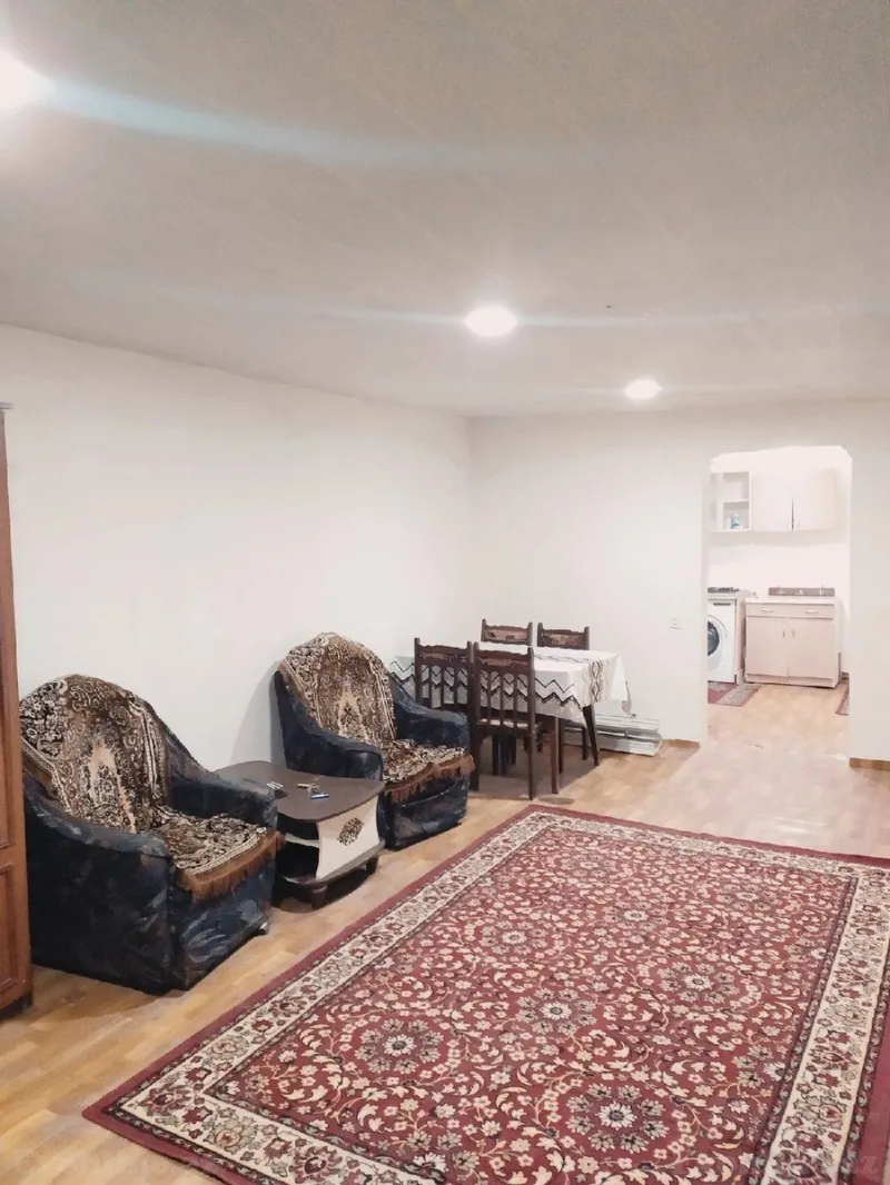 2 otaqlı Mənzil 70 m² Yasamal Kirayə verilir