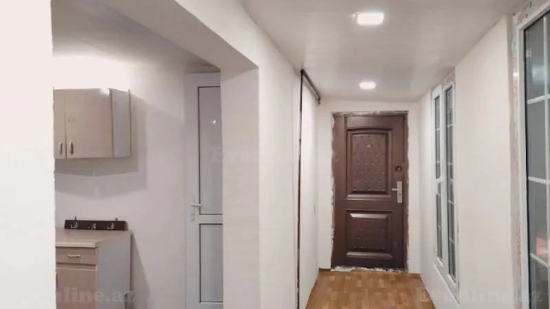 Kirayə verilir 2 otaqlı Mənzil Köhnə tikili 70 m² Yasamal - şəkil 3