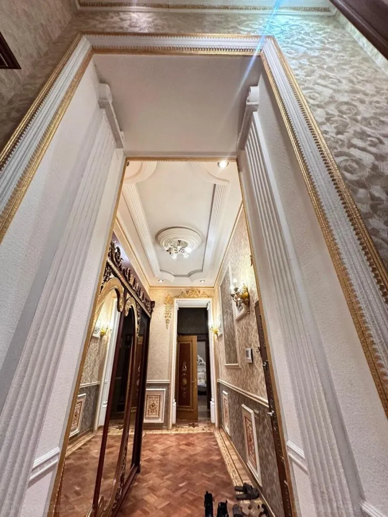 Kirayə verilir 5 otaqlı Mənzil Köhnə tikili 300 m² Sahil m. - şəkil 8