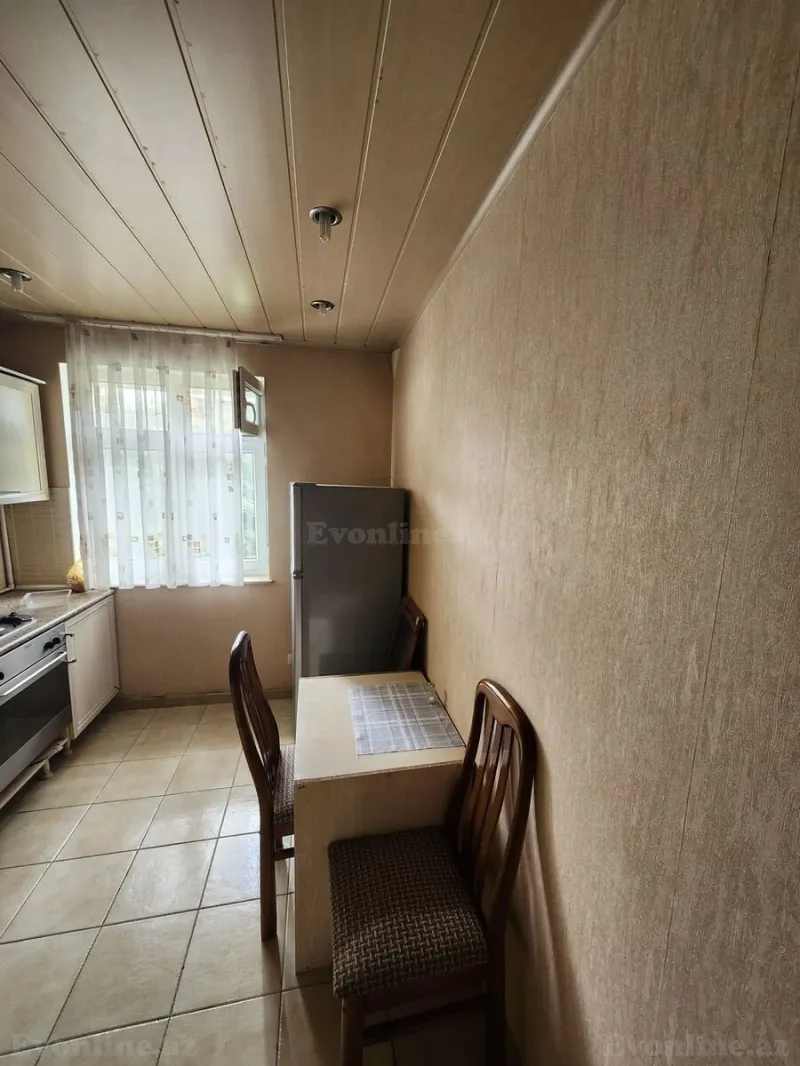 Satılır 3 otaqlı Mənzil Köhnə tikili 90 m² 28 May m. - şəkil 6