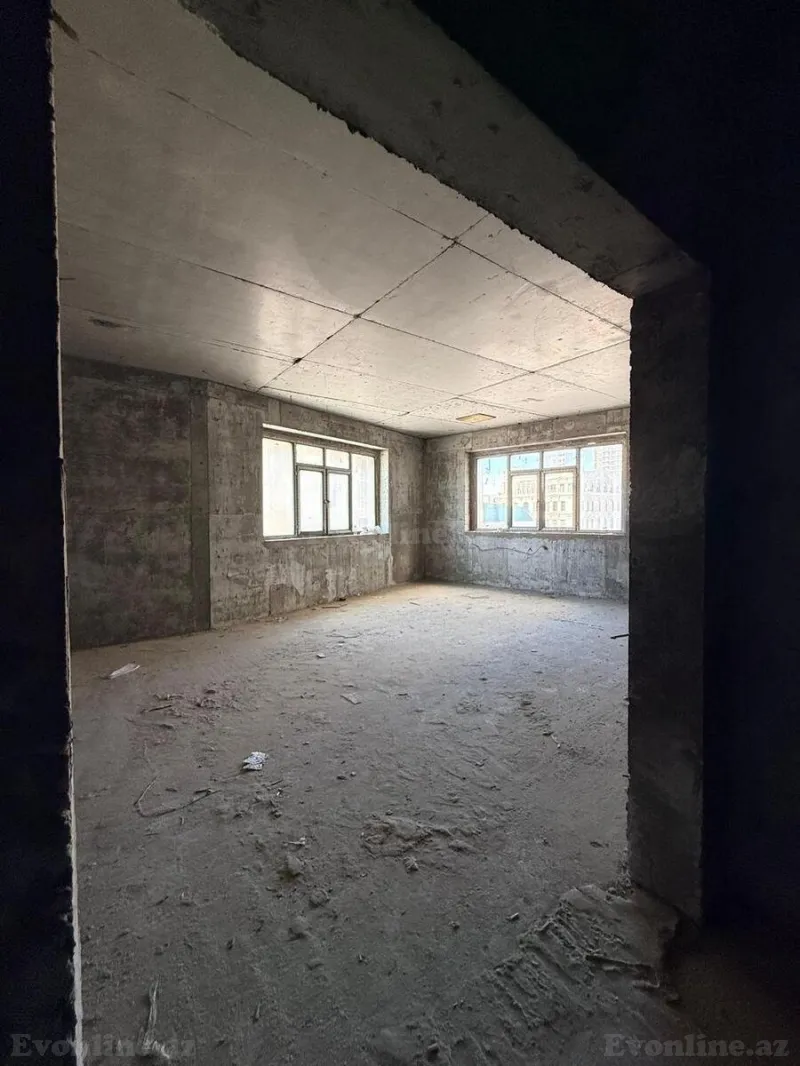 Satılır 3 otaqlı Mənzil Yeni tikili 148 m² Nəsimi r. - şəkil 4