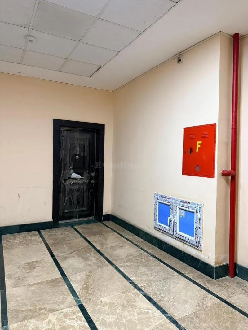 Satılır 3 otaqlı Mənzil Yeni tikili 148 m² Nəsimi r. - şəkil 8