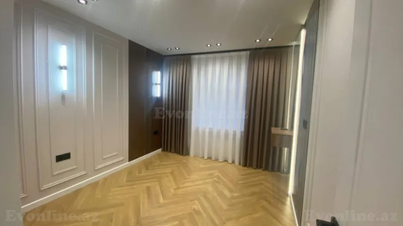 Satılır 2 otaqlı Mənzil Köhnə tikili 45 m² 8 Noyabr m. - şəkil 2