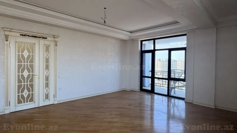3 otaqlı Mənzil 116 m² Nəriman Nərimanov m. Satılır