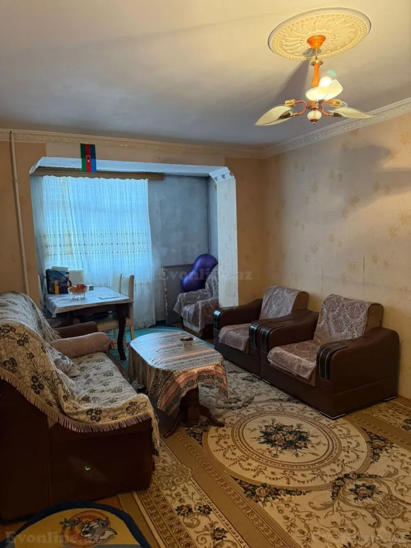 2 otaqlı Mənzil 55 m² Qara Qarayev m. Satılır